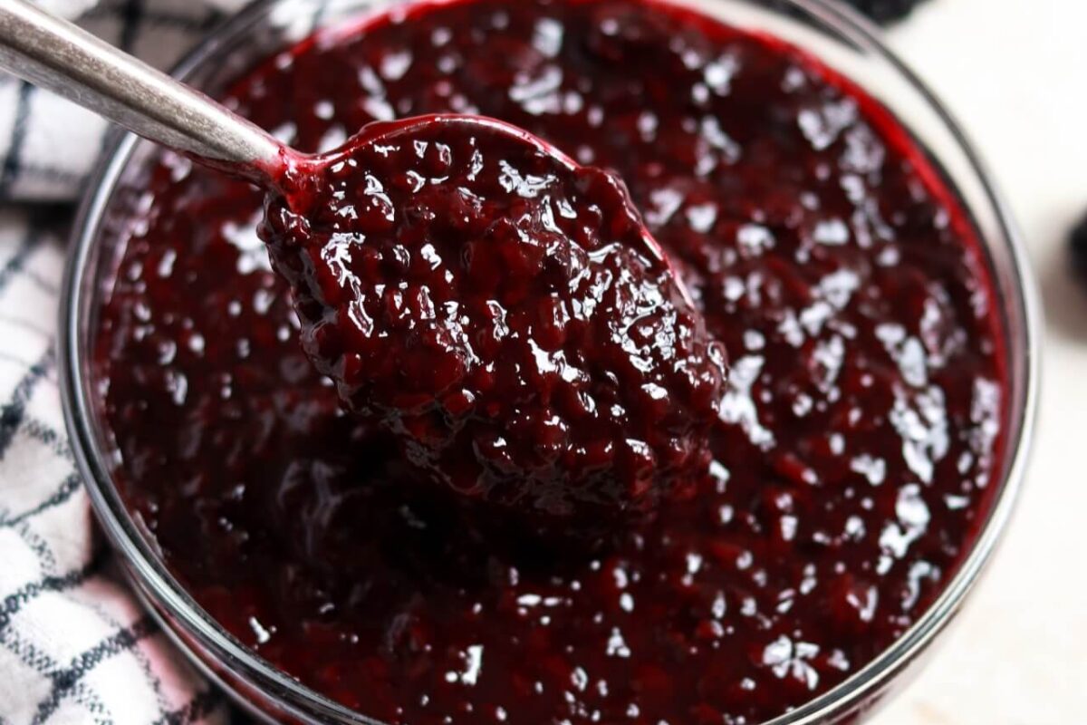 homemade blackberry cake filling recipe