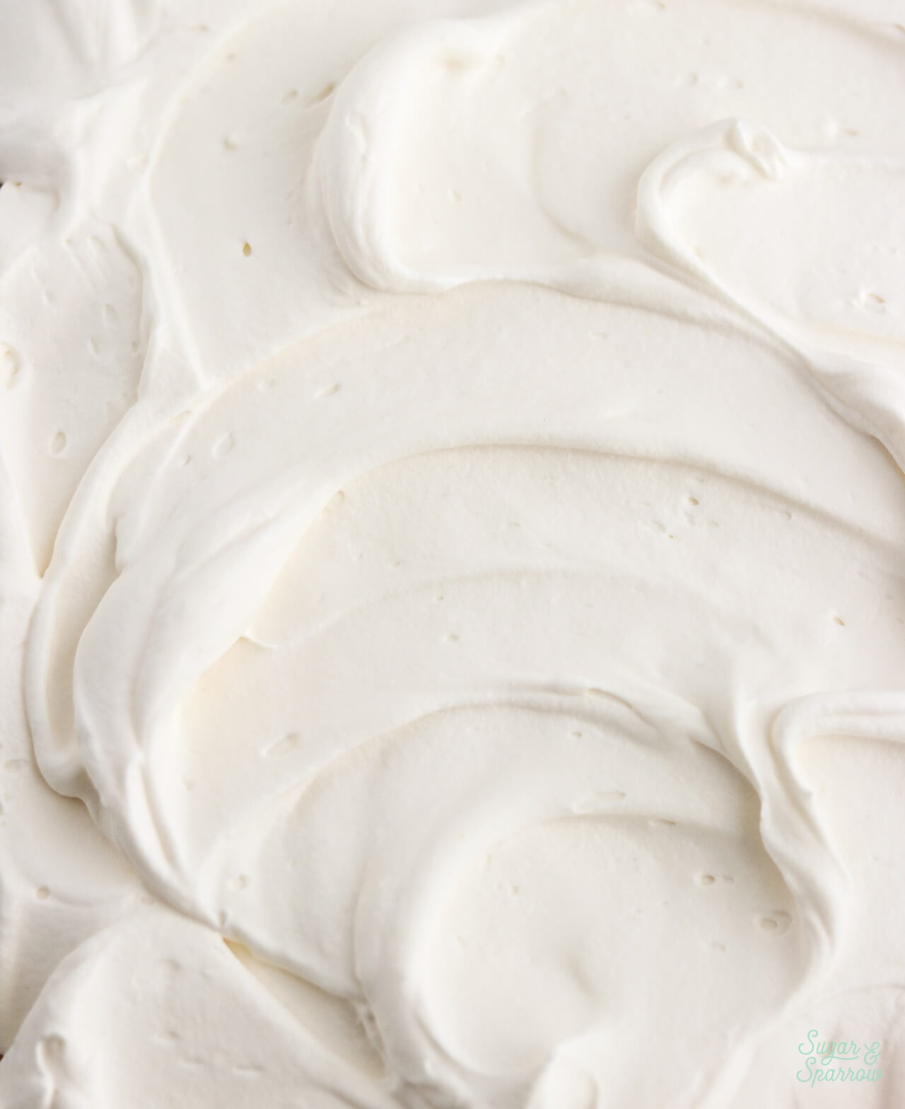 stabilized whipped cream frosting with cream cheese