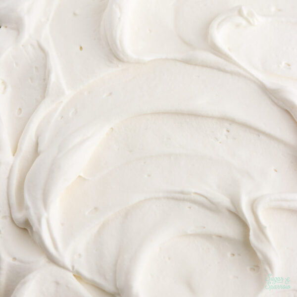 whipped cream frosting with cream cheese
