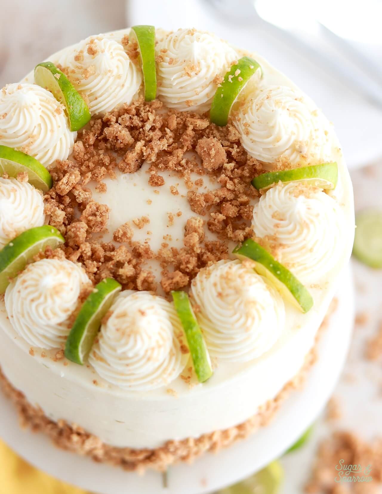 key lime pie cake with graham cracker crumble