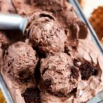 no churn chocolate fudge brownie ice cream scoops