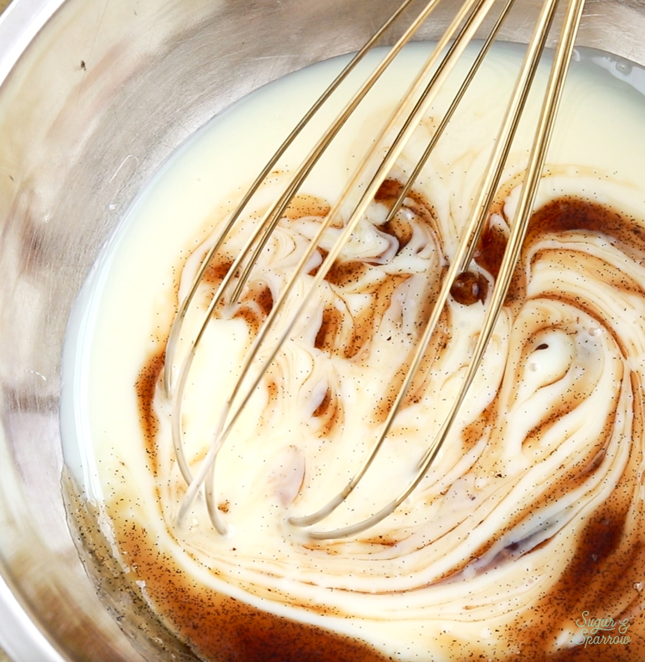 making no churn vanilla ice cream with vanilla bean paste
